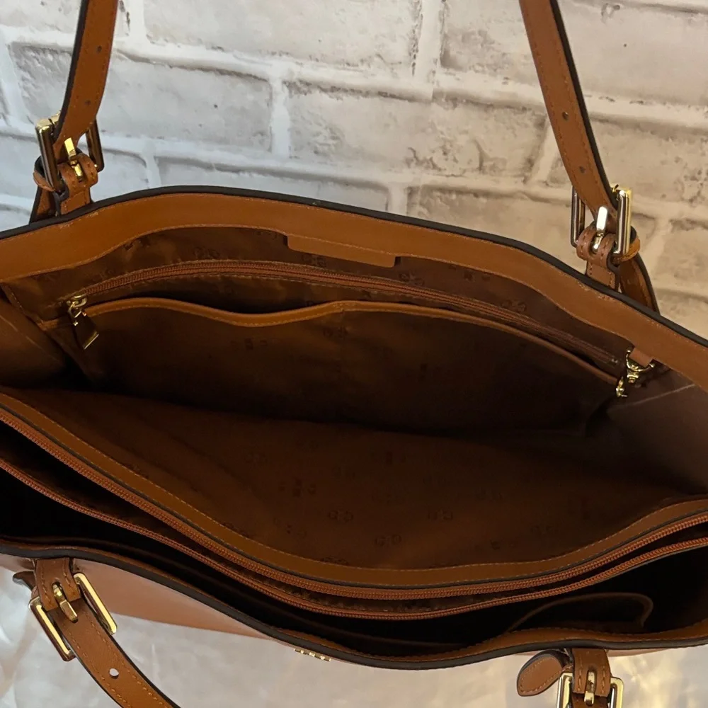 Tory Burch Tan Leather Tote with Laptop Pocket - Picture 7 of 14